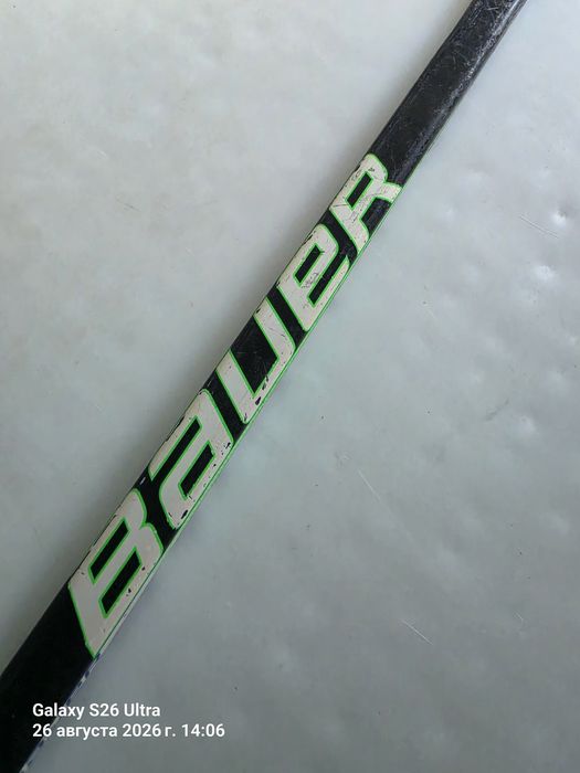 Хоккейная клюшка Bauer