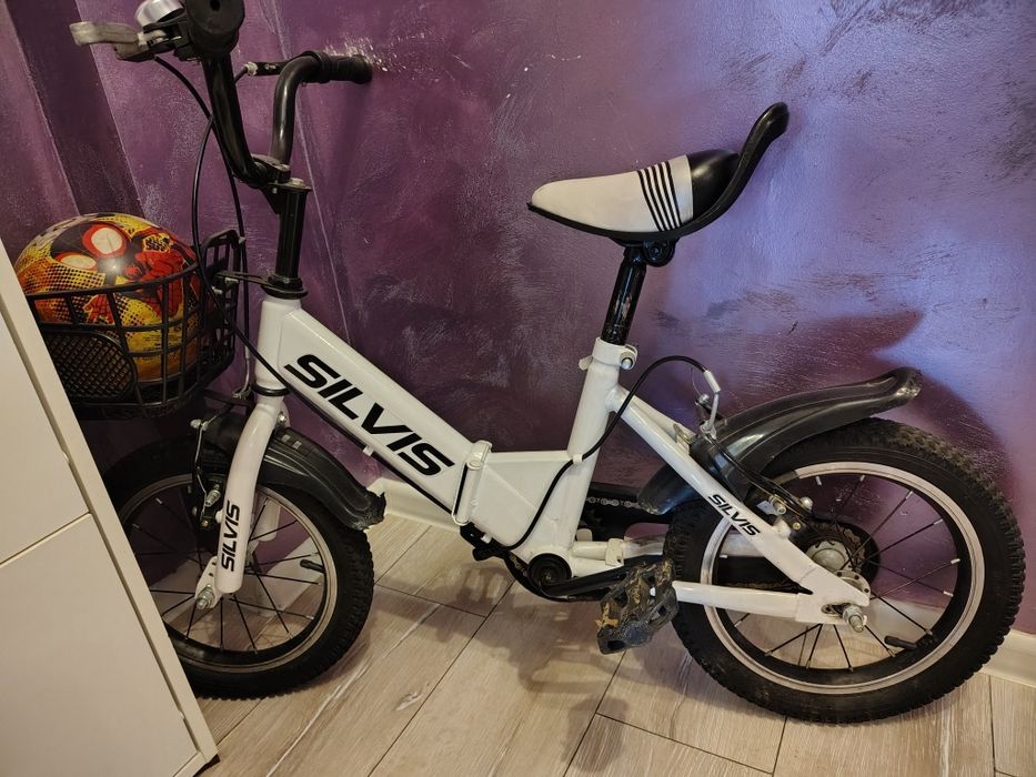 Bicicletă vârstă pentru copii 5 ani