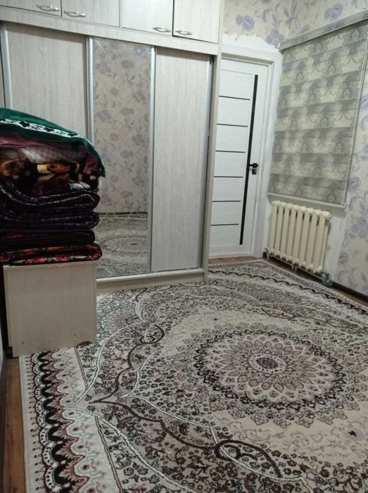 Qorasuv-6 da 2 xonali kvartira sotiladi 2/2 etaj 45m²