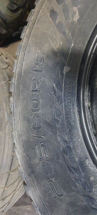 Продам 3 баллона R18