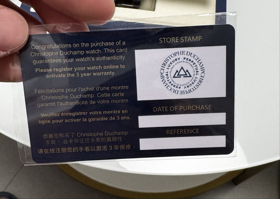 ЧасовникChristophe Duchamp
