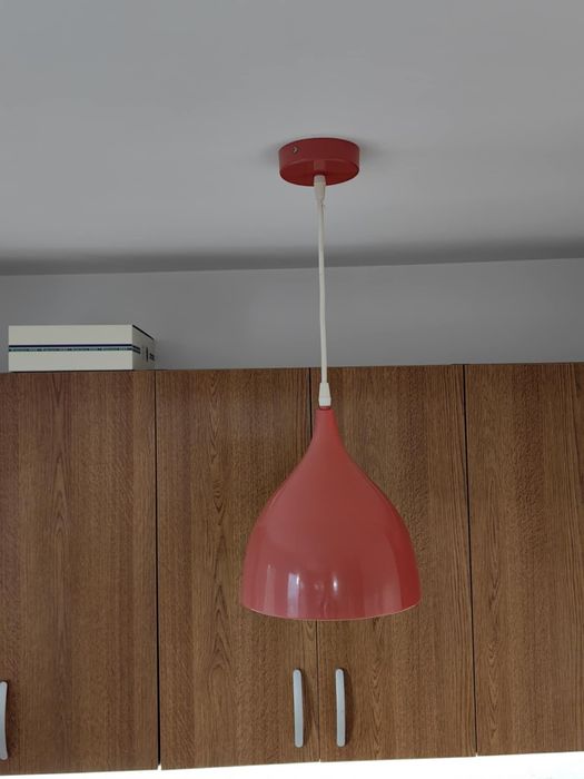 Лампи, плафони, лунички, спотове за таван