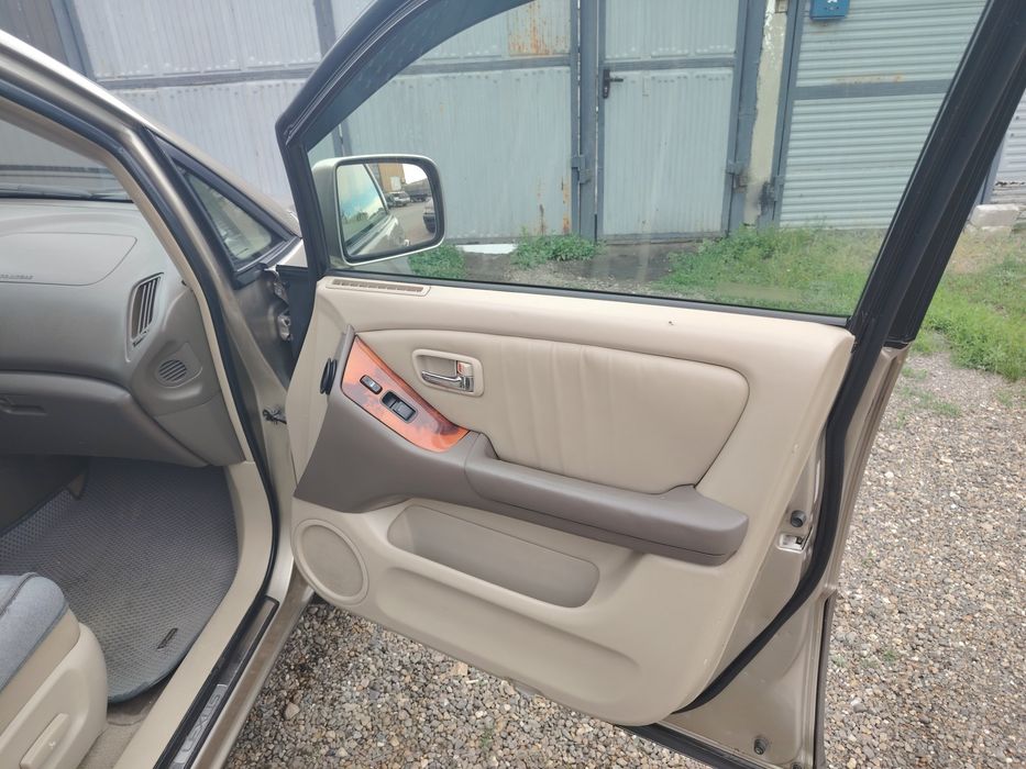 Продам Лексус рх 300