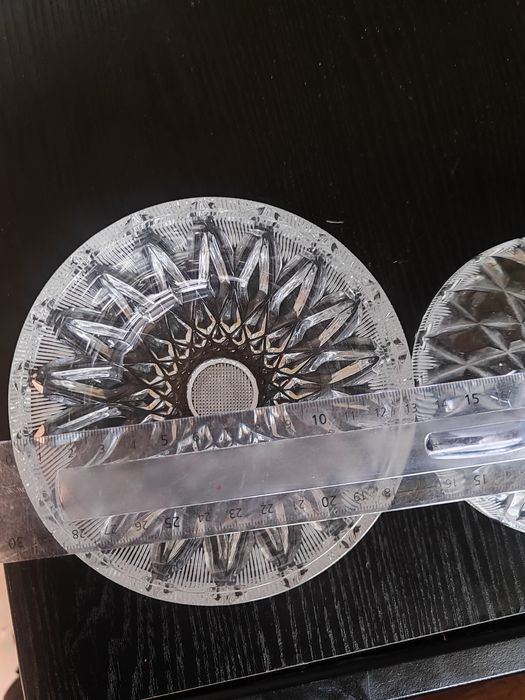 Кристална купа с капак