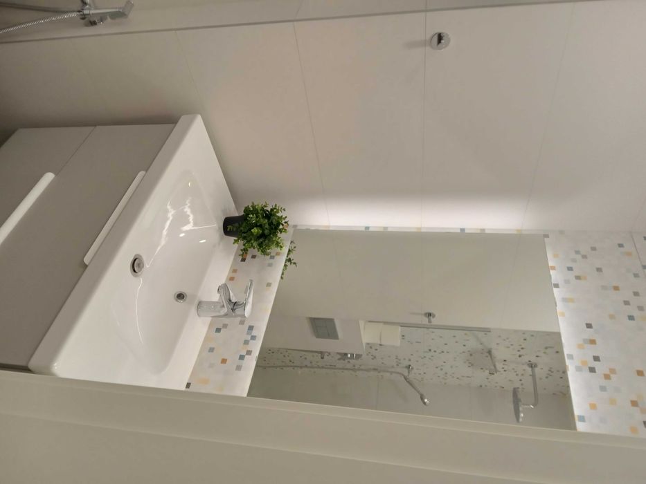 Дава се под наем Тристаен апартамент в София, Изток - 86 кв.м за 663 € - Снимка #10