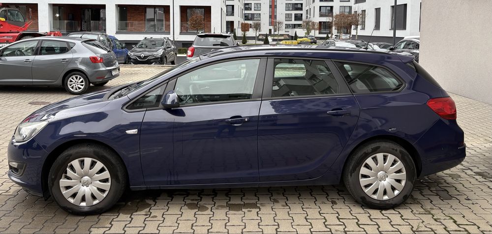 Opel Astra J Sports Tourer 1.7CDTI