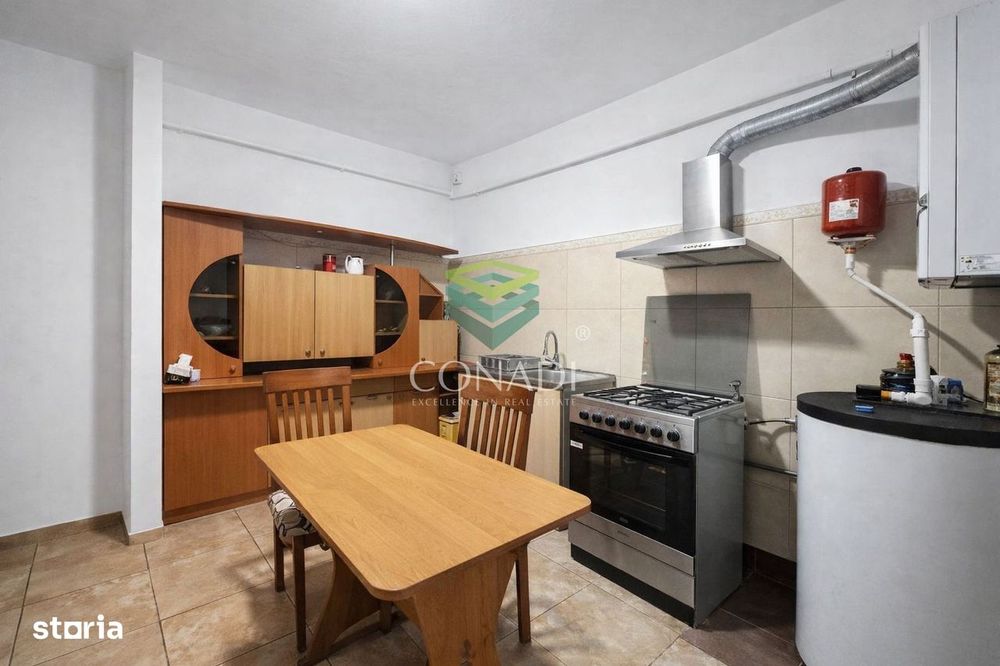 Piata Muncii- Parc National, apartament cu 3 camere de inchiriat,92 mp