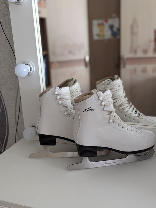 Фигурные коньки Nordway Alice 39 размер