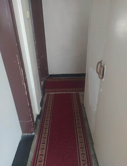 Дава се под наем Двустаен апартамент в Шумен, Тракия - 65 кв.м за 178.5 € - Снимка #3