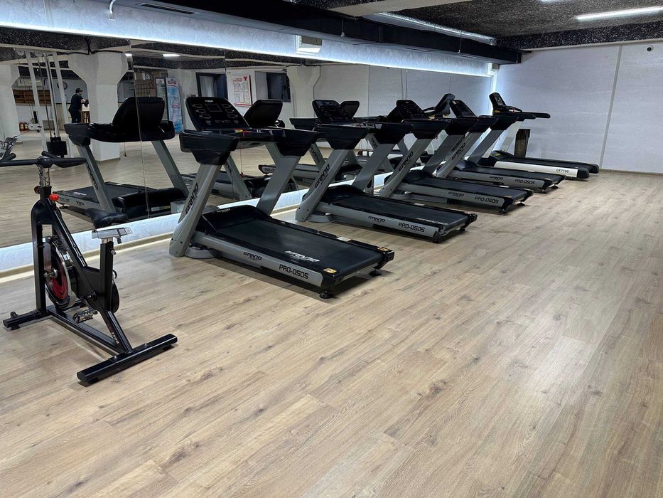 Тренажёрный зал "FITNESS PLANET"