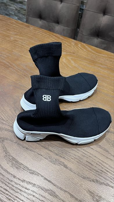 Оригинални обувки Balensiaga