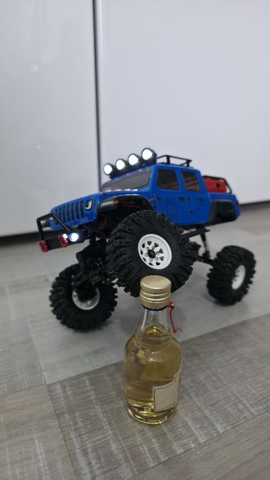 Automodel Axial SCX24, Jeep Rubicon, 1:24