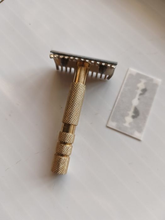 Бритвенный станок