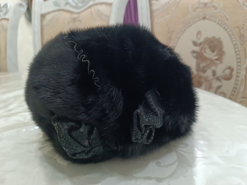 Норковая шапка, в идеальном состоянии