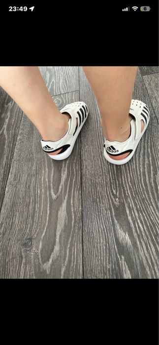 Sandale adidas 30