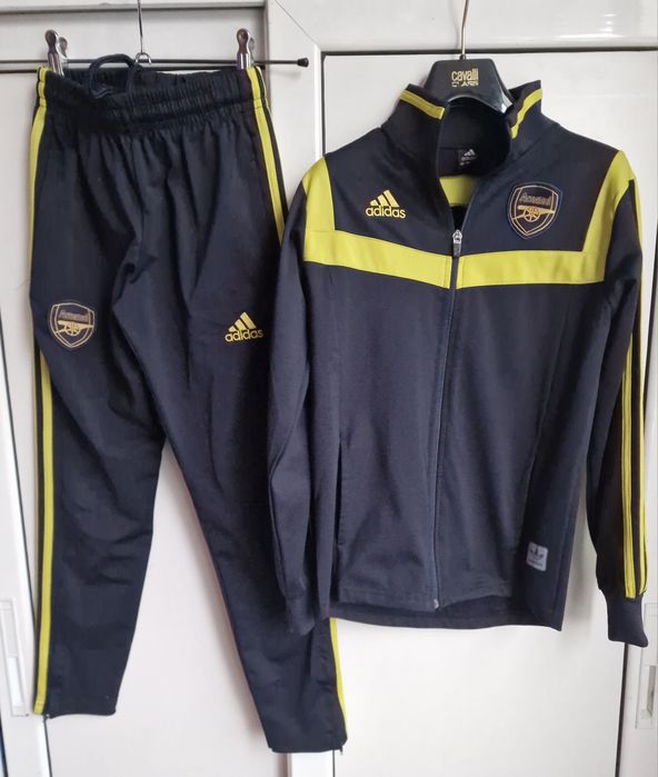 Детски футболени екипи