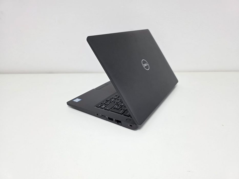 Laptop  Dell 5300 i7-8650u 16GB SSD FullHD Garantie 1 an