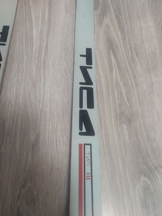 Продам лыжи с ботинками