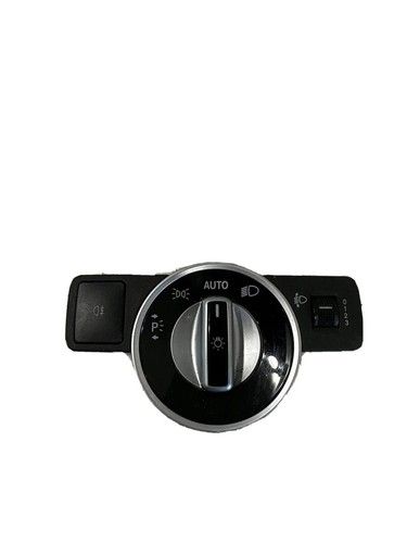 Ключ за фарове 2.2 CDI за Mercedes W212 (2012) A2129050651
