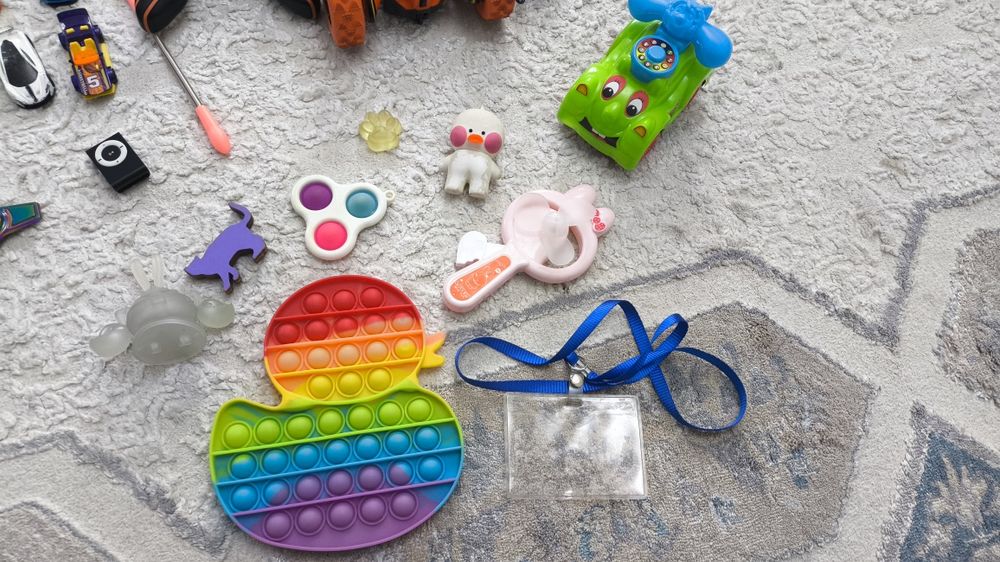 Игрушки ойыншықтар продаю