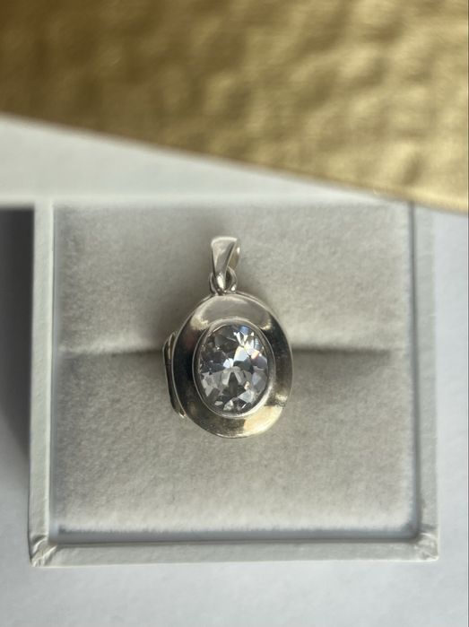 Pandantiv din argint cu zirconie pentru poze