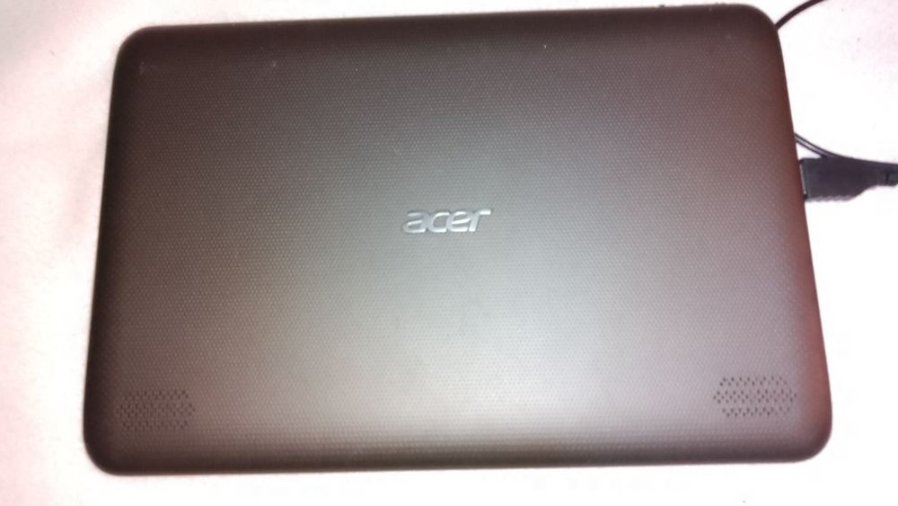 Таблет Acer Iconia A200 Работещ с някои забележки