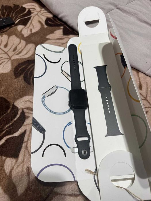 Смарт Часовник Apple