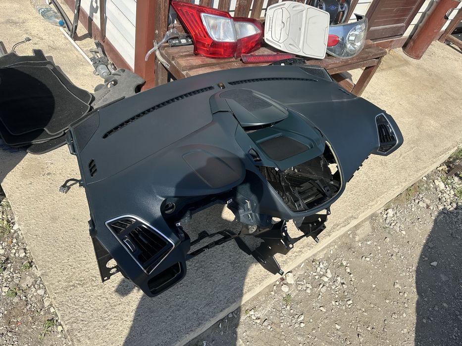 Табло със десен Airbag за Ford C max, Grand C Max от 2010г-