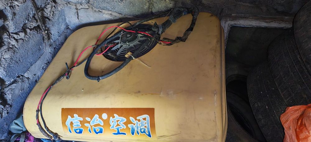 Продам авто кондиционер 24в