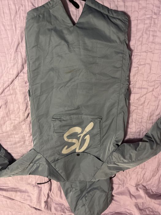 Куртка весенняя 152 см