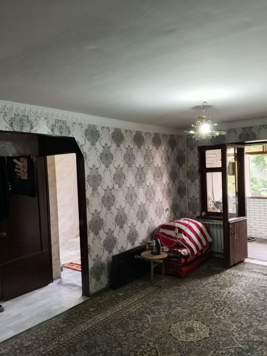 2 хонали 3 хона килинган квартира зудлик Билан сотилади