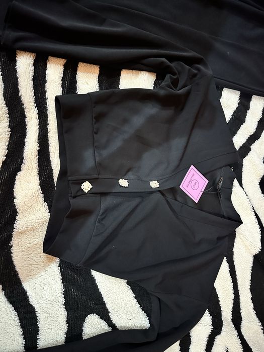 Vand costum elegant millionette
