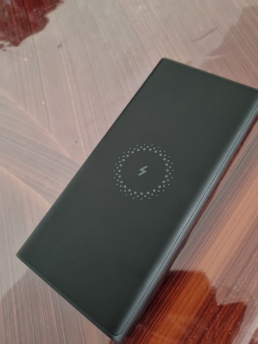 Безпроводной зарядка...