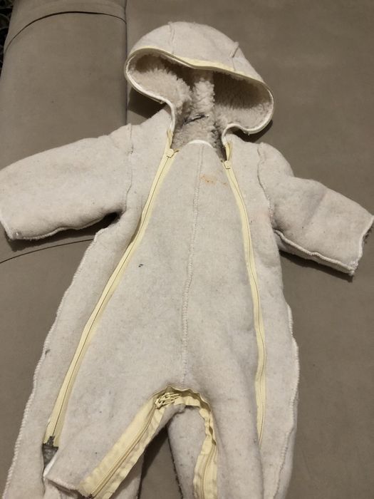 Продам детские вещи