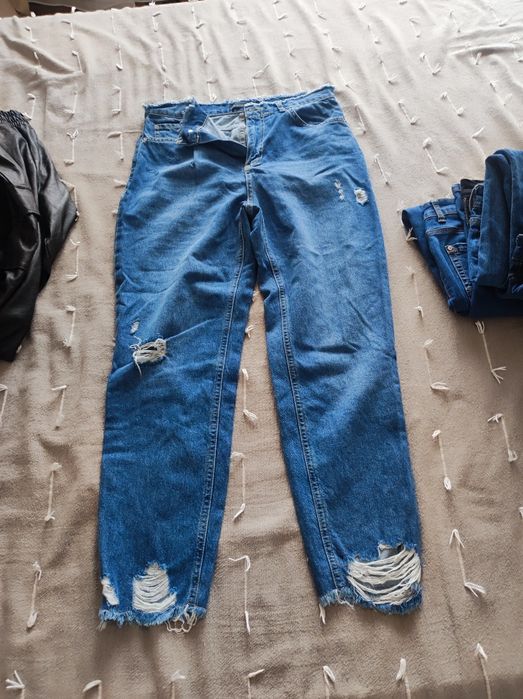 Blugi LC WJEANS și CLockHouse