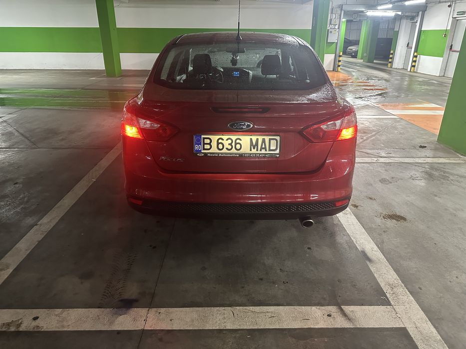 Ford focus 1.6 ecoboost avariat aripa spate