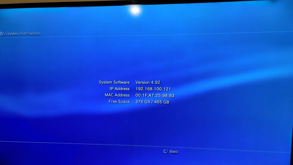 Vând PlayStation 3 Phat