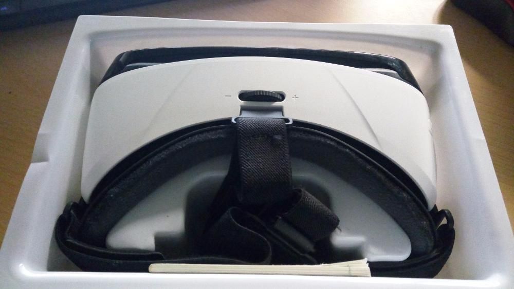 Vand ochelari Samsung Gear VR SM R 322 frost white