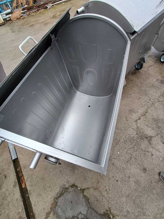 Мусорные контейнеры металлические в ассортименте