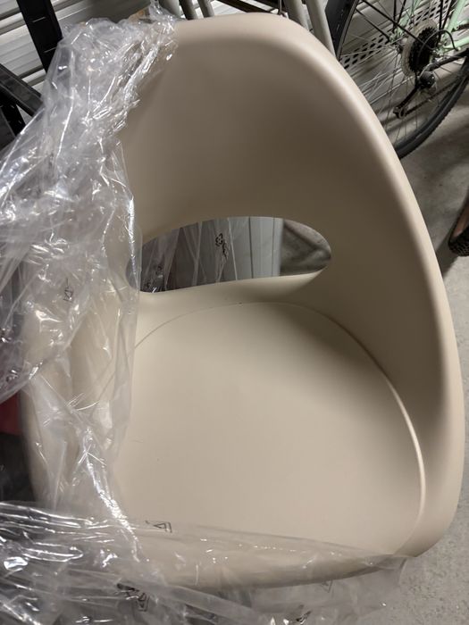 Въртящ  детски стол