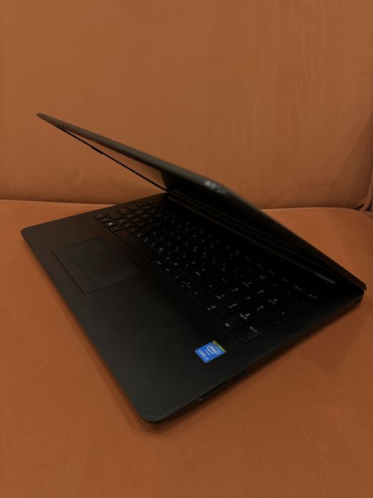 Продается ноутбук HP 15-bs164ur