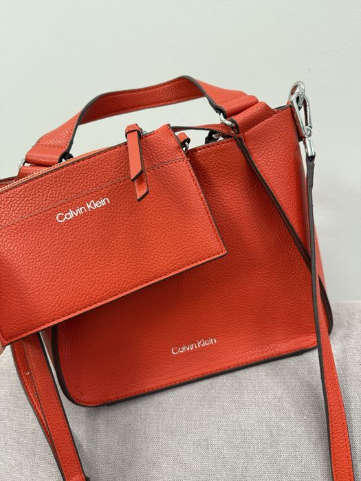 Новая сумка Calvin Klein