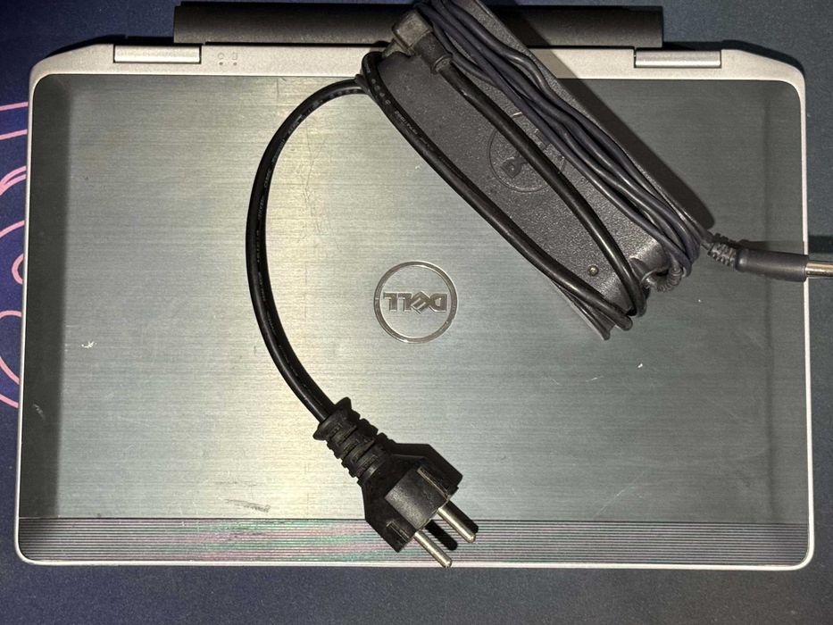 Dell Latitude E6320 – Intel Core i5 / 4GB RAM / 300GB HDD