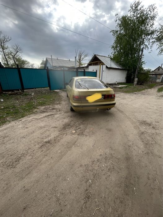 Тойота карина е сатылады,сел и поехал