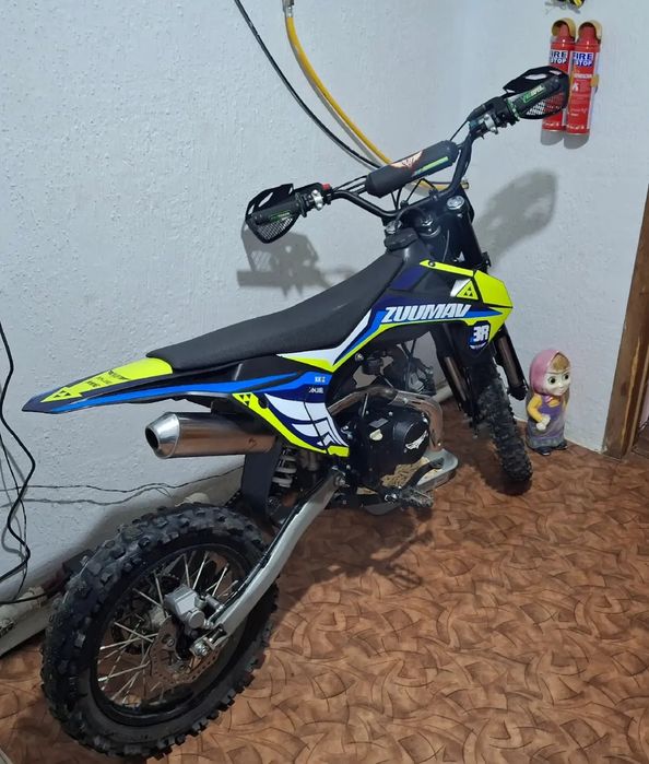 Продам питбайк ZUUMAV K3R