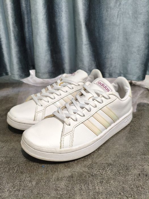 Оригинальные кеды Adidas Grand Court
