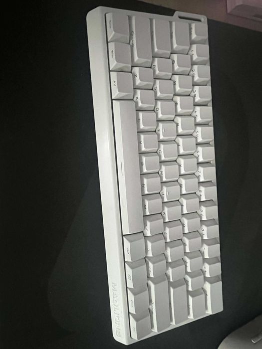 Madlions MAD 60 HE White 1K RGB