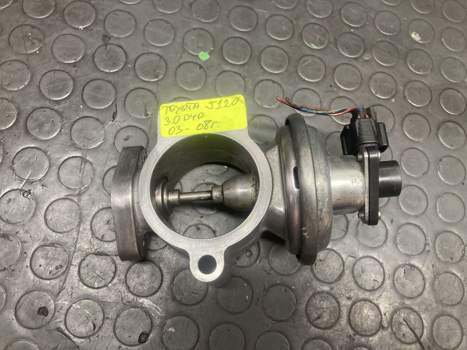 EGR клапан за тойота ланд крузер/toyota land cruiser J120 3.0D4D 03-08г