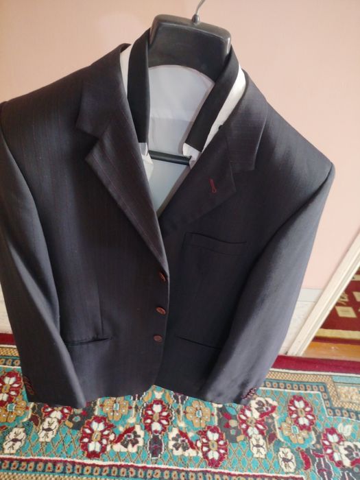 Kasyum + koylak sotiladi