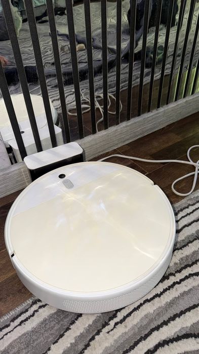 Робот пылесос MI